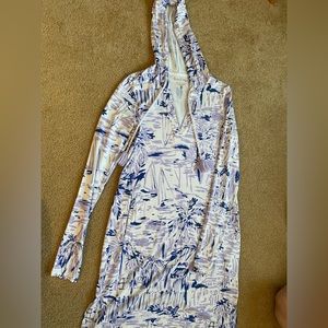 Lilly Pulitzer lilac verbena Riley dress with hood and long sleeves xs EUC